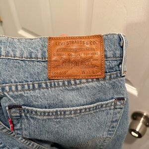 Levi’s 510 Slim/Skinny Fit 33x32 Light Wash 98% Cotton